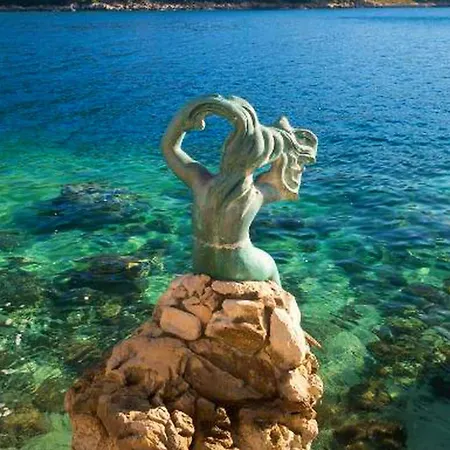 Peselj-studio With Balcony And Sea View 1 アパート *