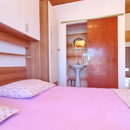 Peselj-studio With Balcony And Sea View 1 アパート Smokvica